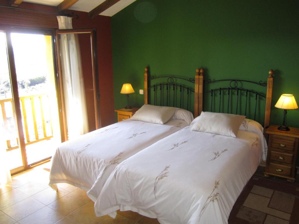 Barajas de Gredos Hotel Rural La Dehesilla الغرفة الصورة
